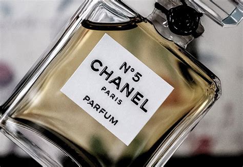 story behind chanel 5 ad|Chanel no 5.